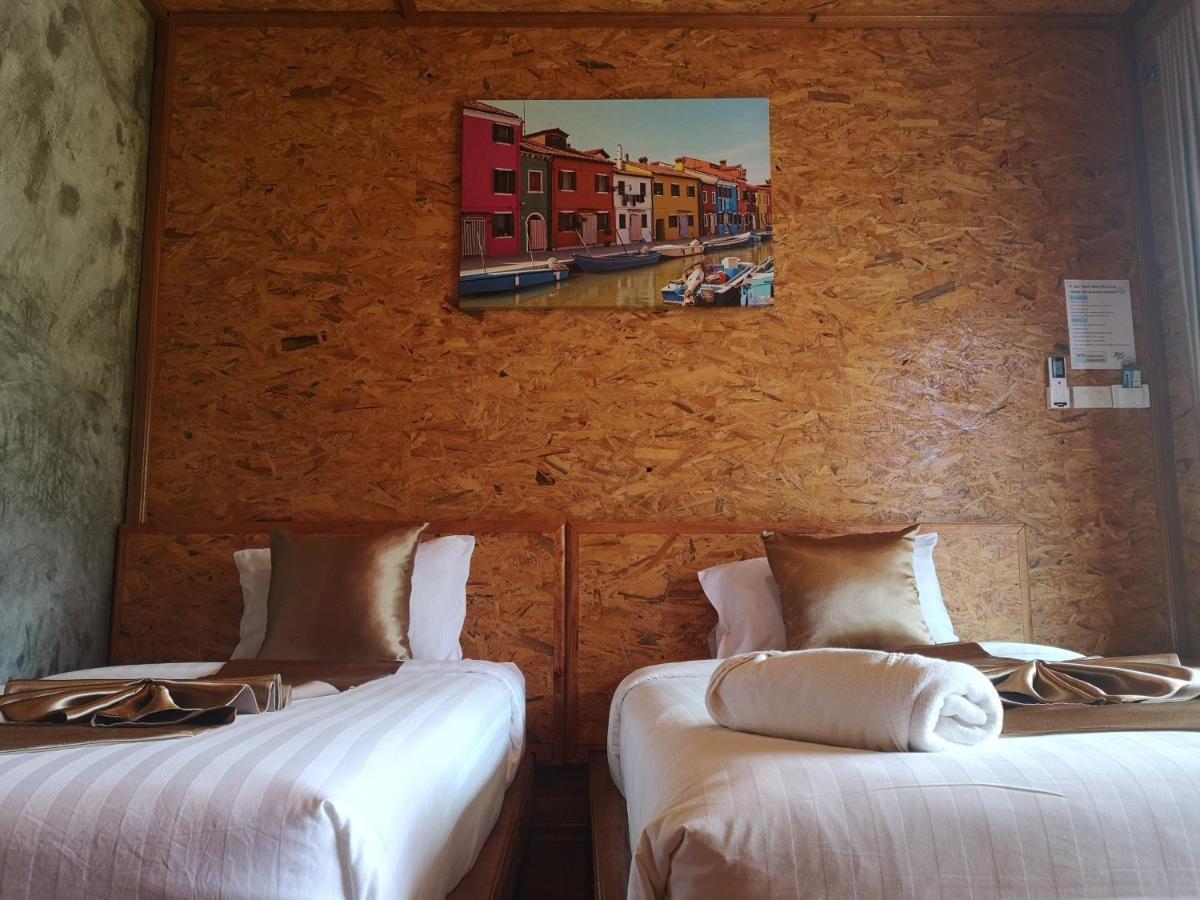 Готель Baan Check In Ко-Ланта Екстер'єр фото